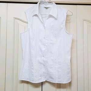 **2 /$12**Sleeveless Blouse